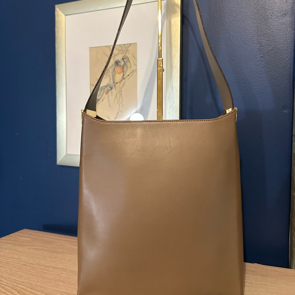 Salvatore Ferragamo Vintage Camel Leather Shoulder Bag - Rare Minimalist Era